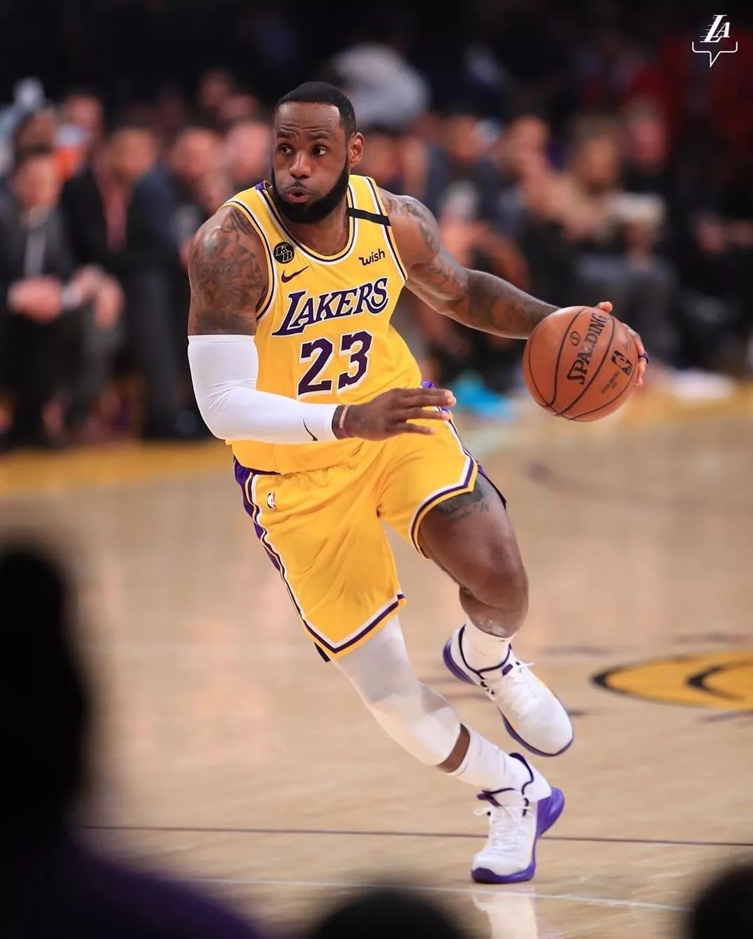 此举为何被 此举为何被